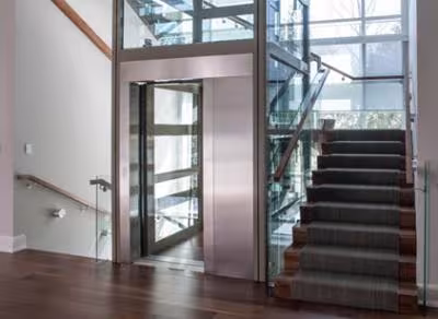 Thang máy gia đình